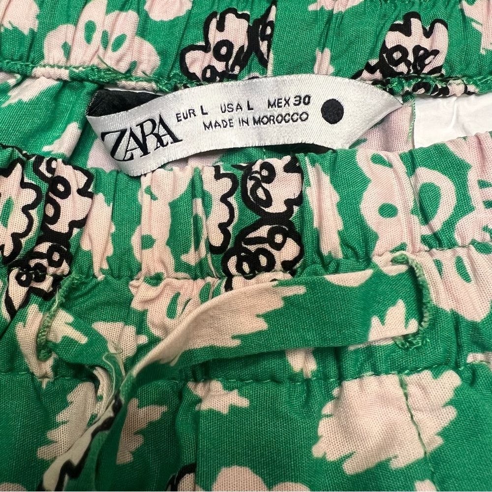 Zara Green Patterned Women Shorts - Picture 9 of 16